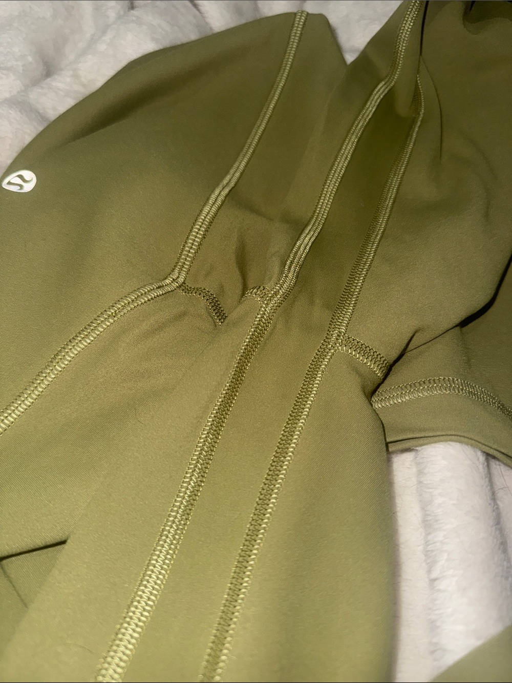 lululemon athletica Align High Waist Crop 23” Olive Green Legging / Single Lined - Picture 5 of 5